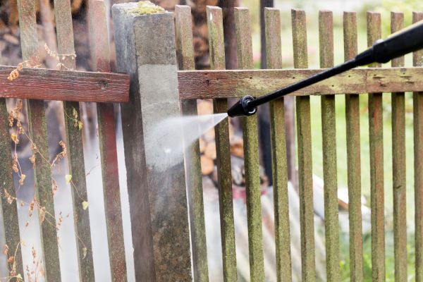 Fence Dirt Removal in Gainesville