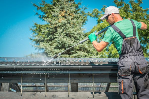 Gutter Power Washing in Gainesville