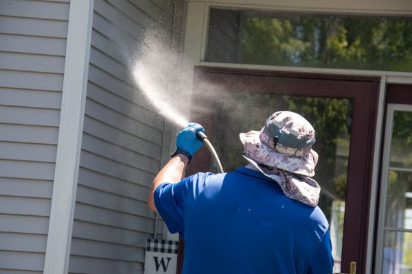Siding Pressure Washing in Gainesville